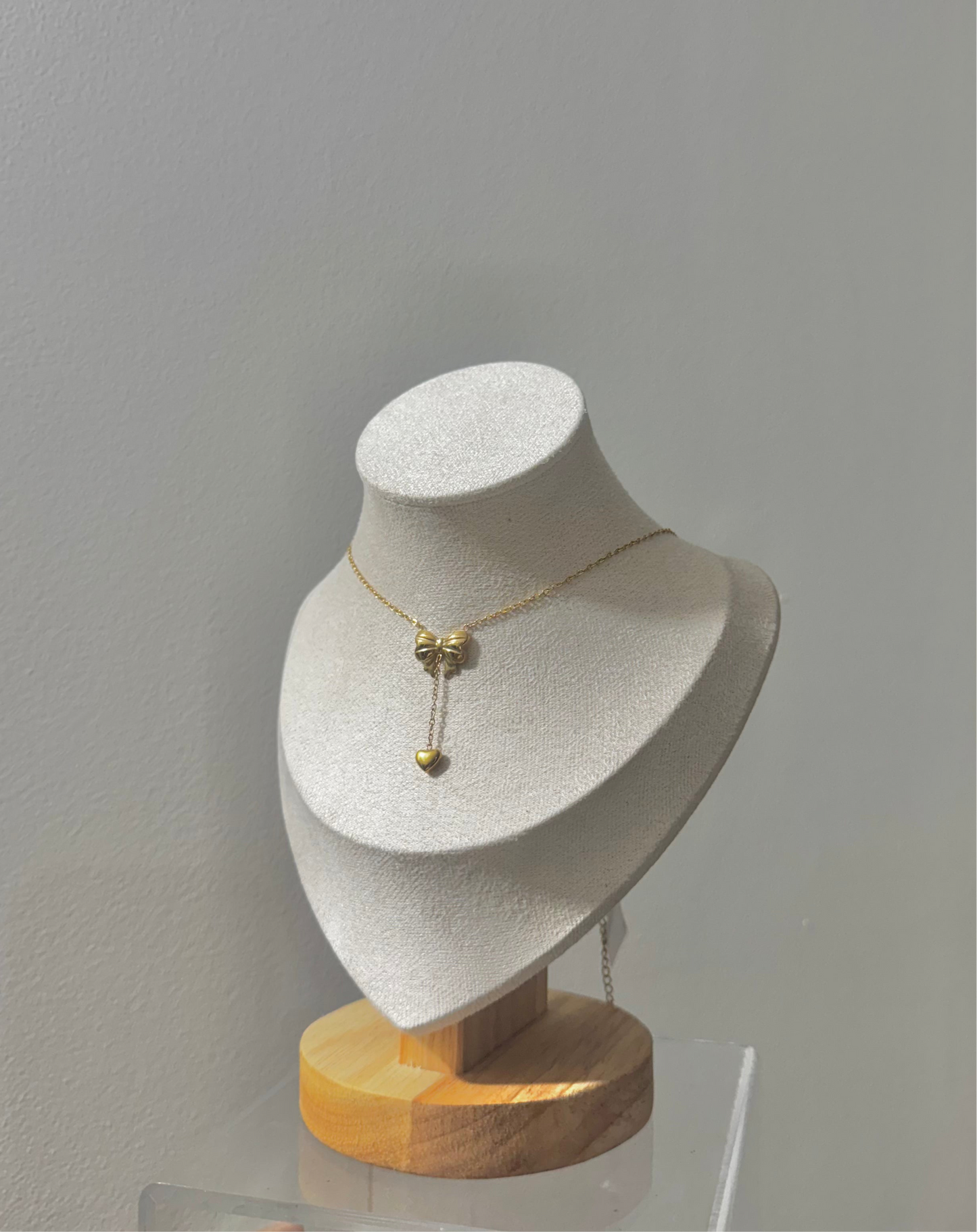 Bow Drop Heart Chain