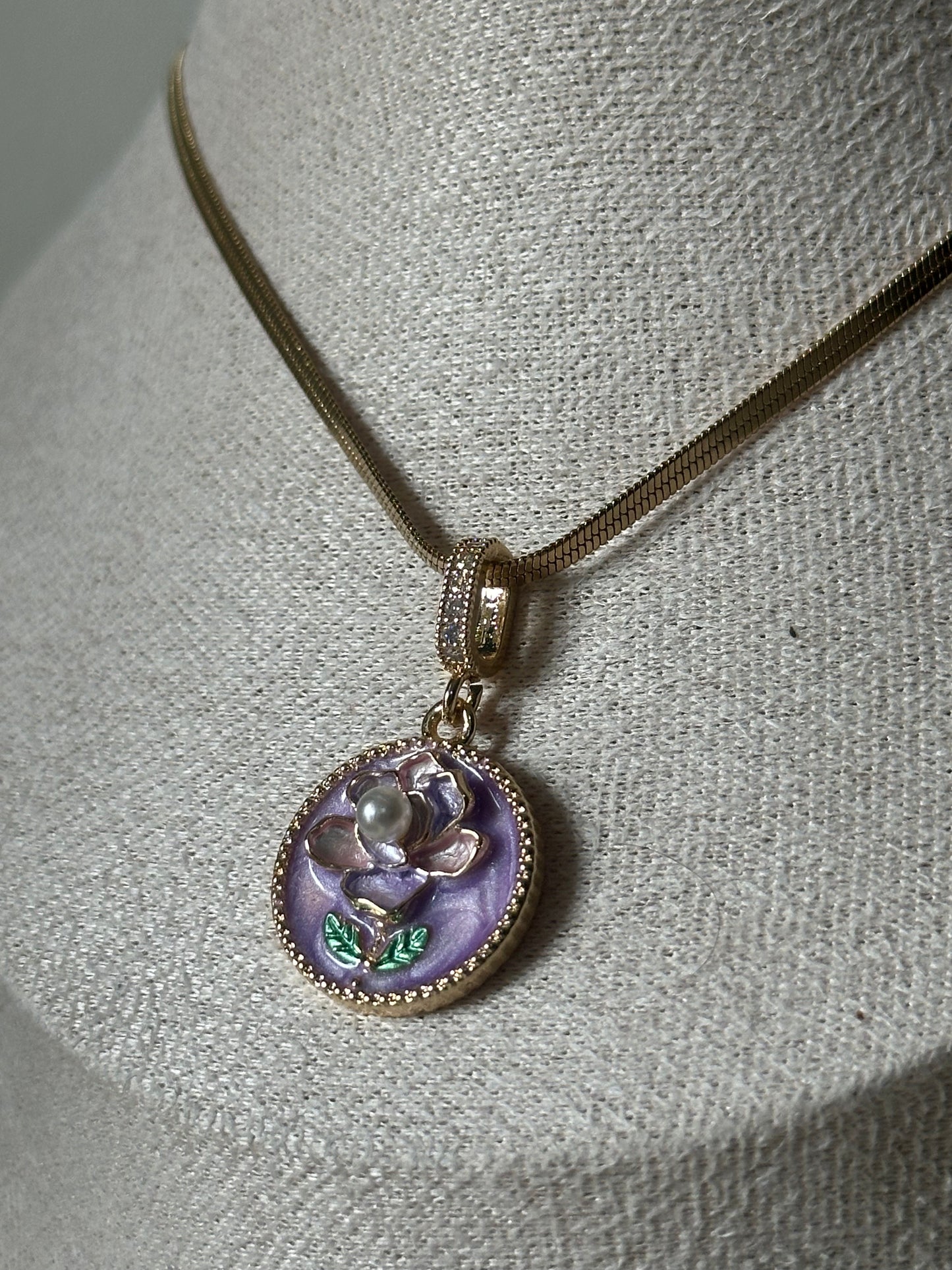 Lavender bloom chain