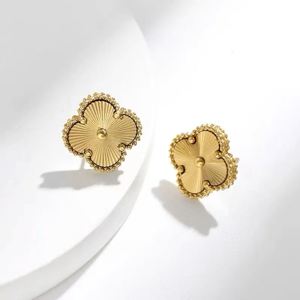 Gold Clover Earring