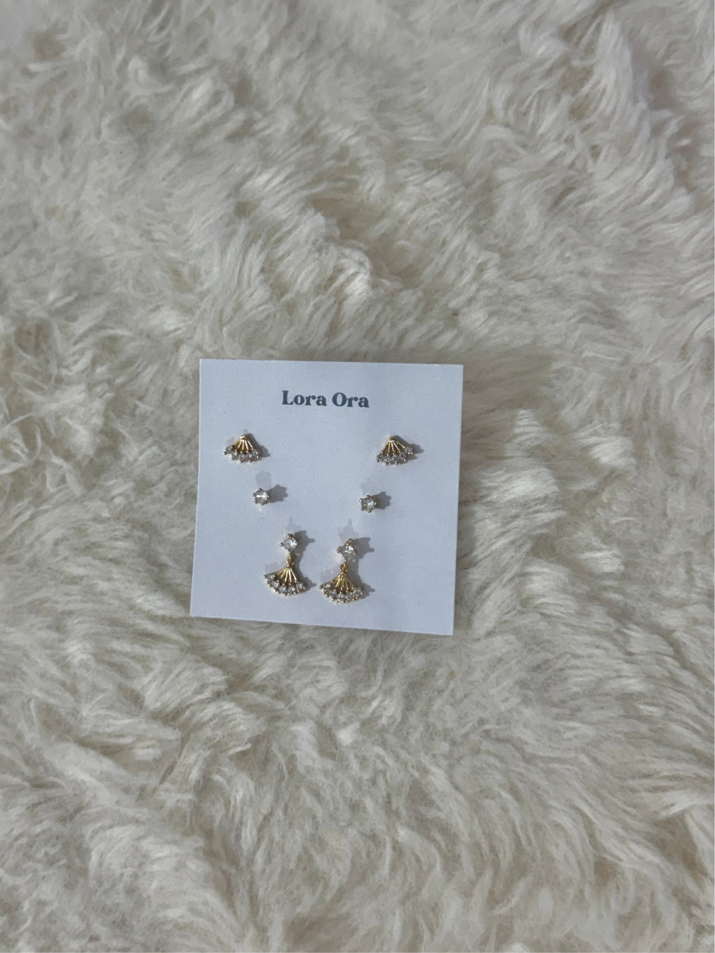 Trinova Ear Studs