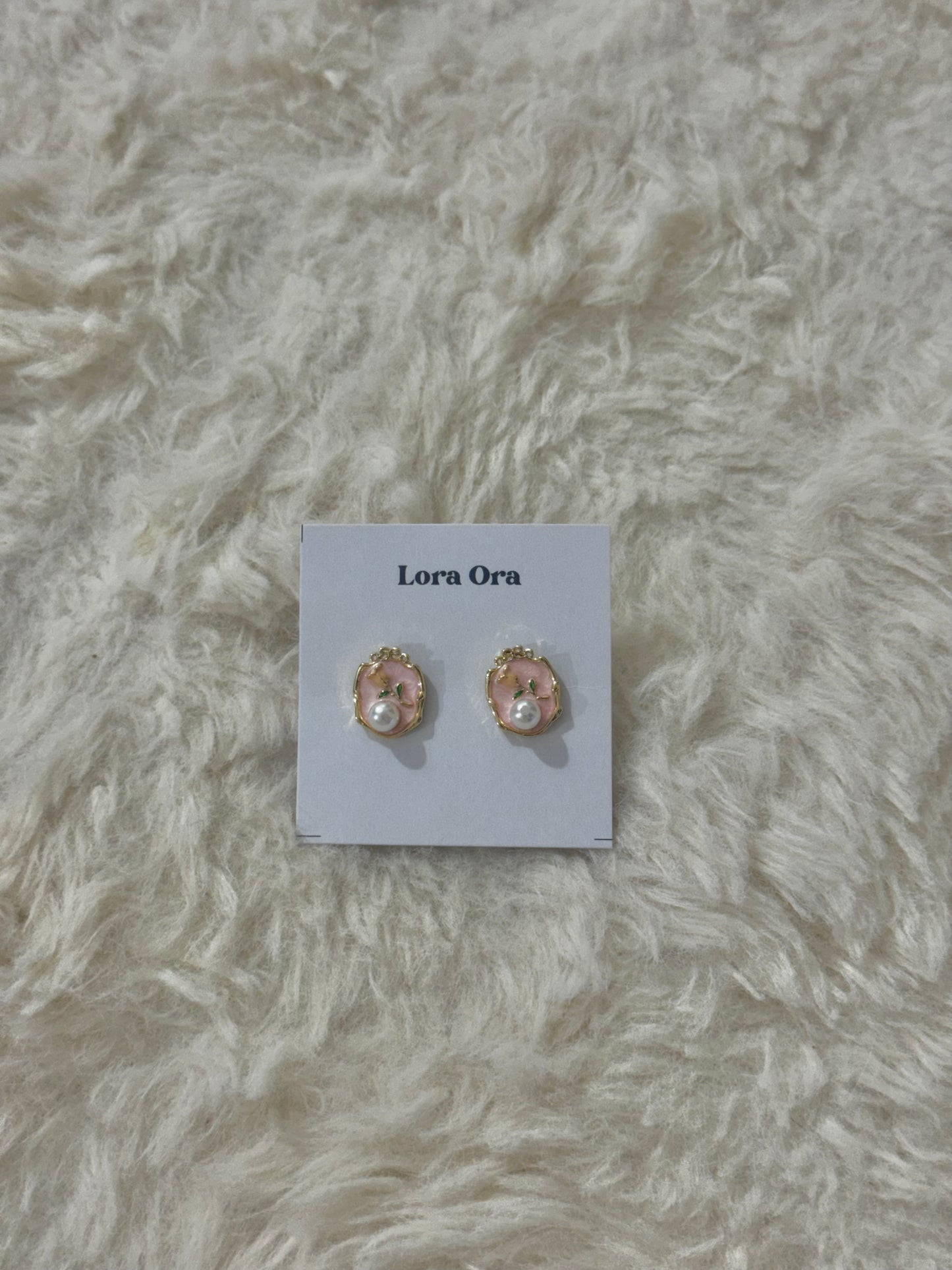 Rosy Pearl Earrings
