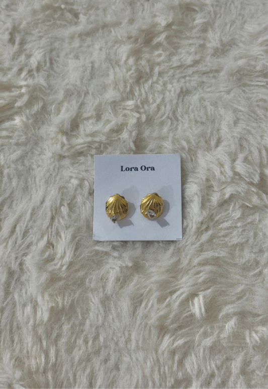 Shell Earring