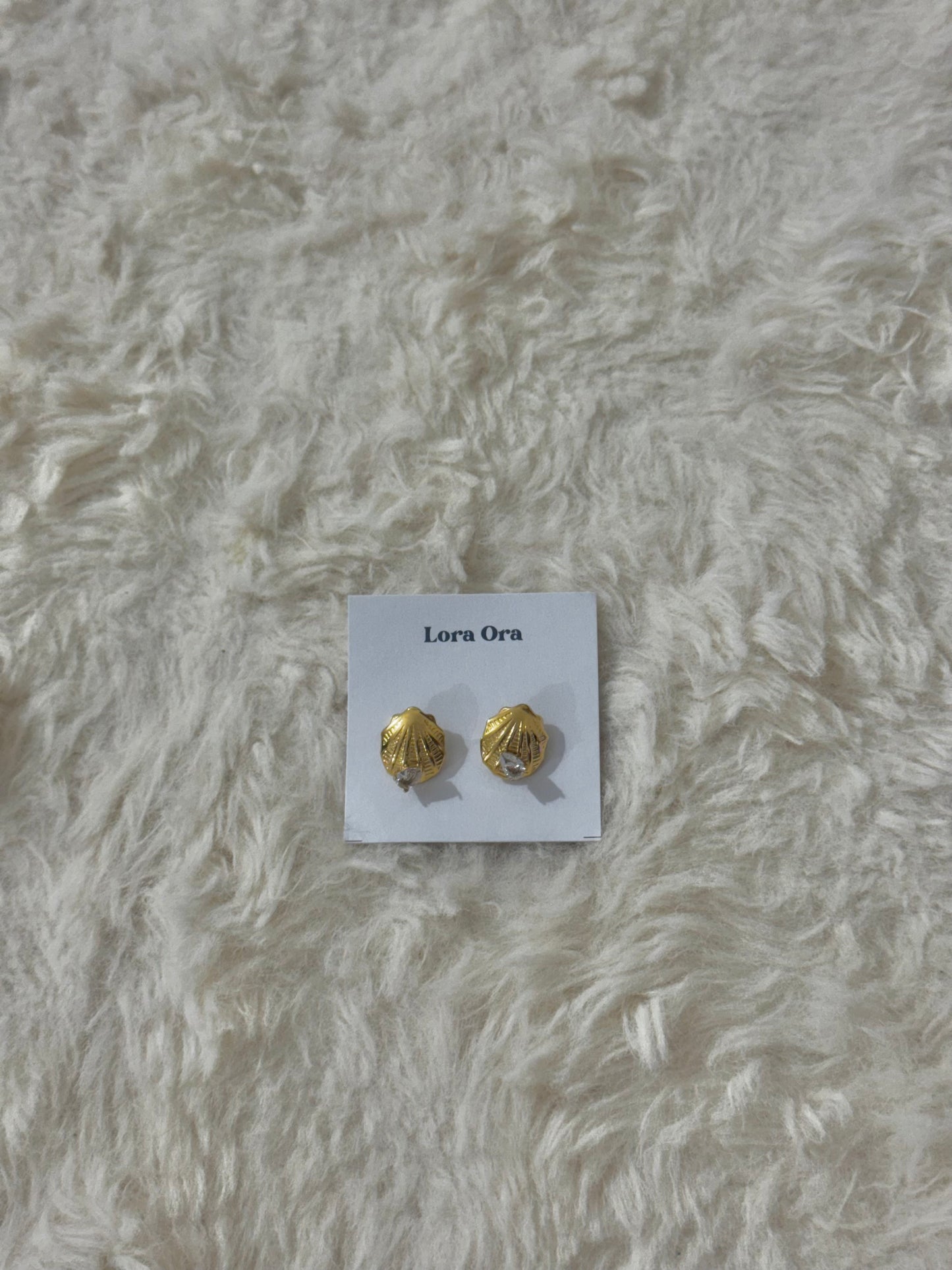 Shell Stone Earring