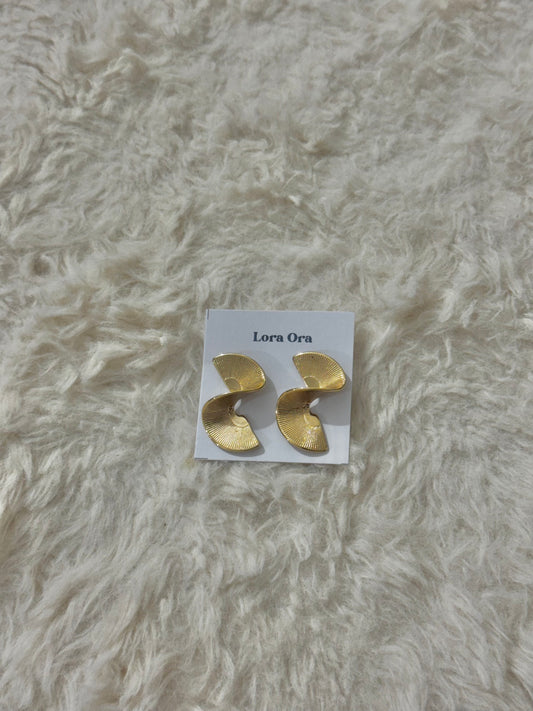 Ola Twisted Earring