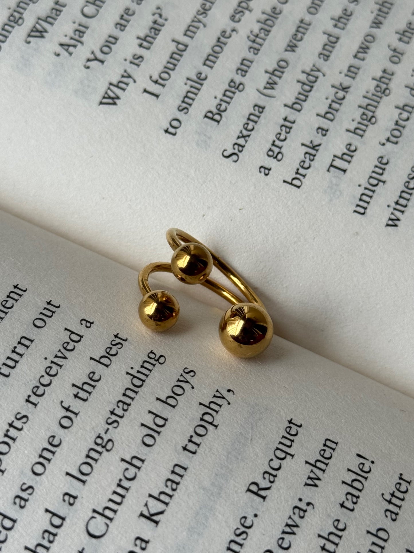 Milo Triple Ball Ring