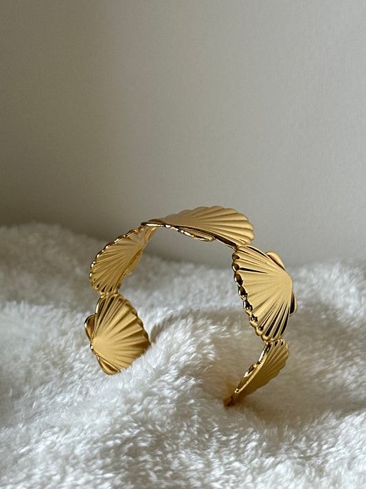 Sea Shell Cuff