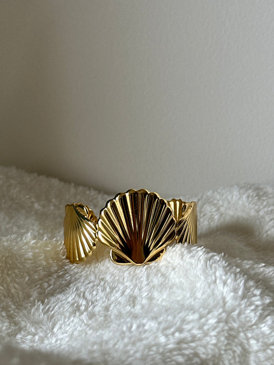 Sea Shell Cuff