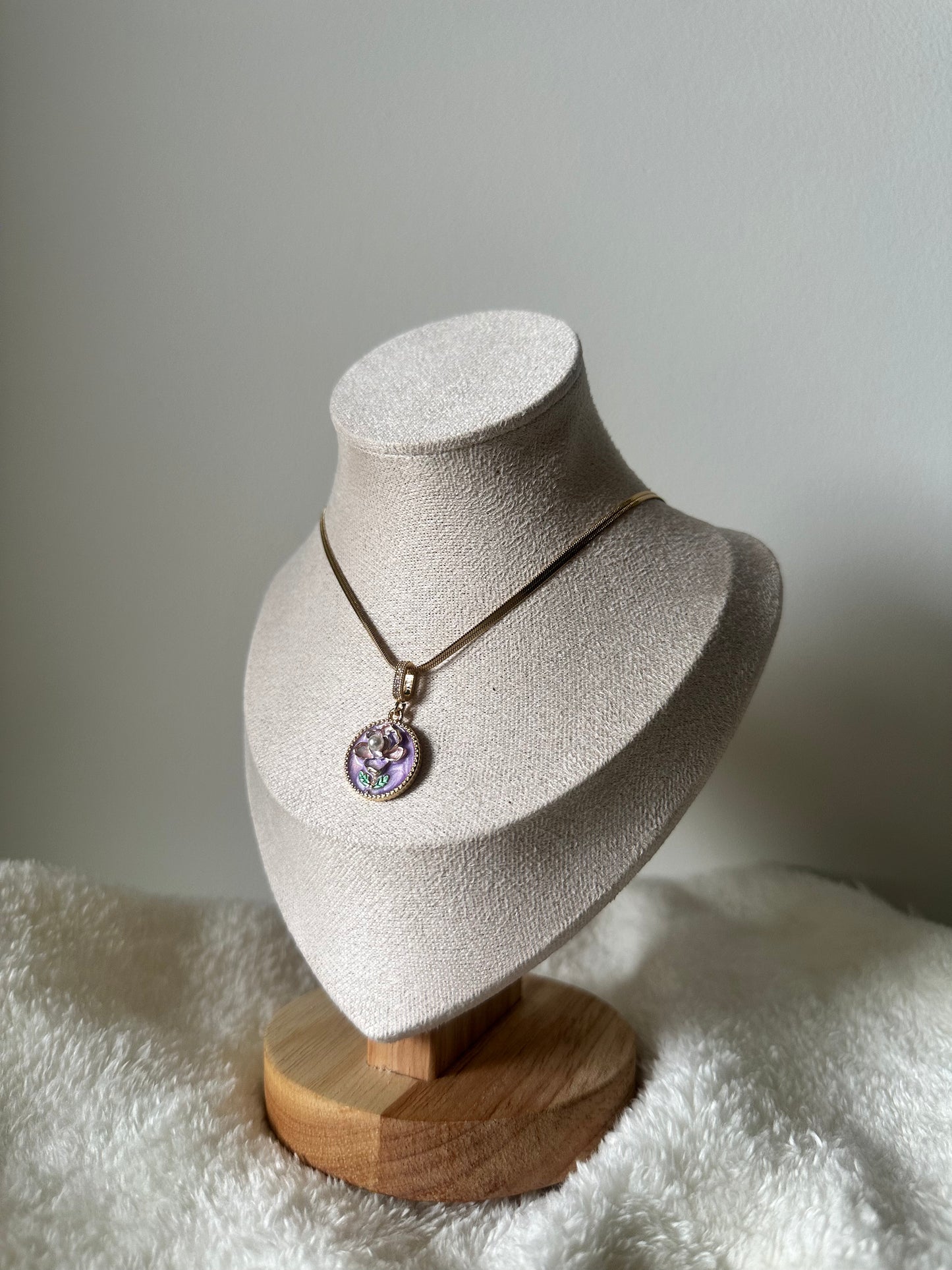 Lavender bloom chain