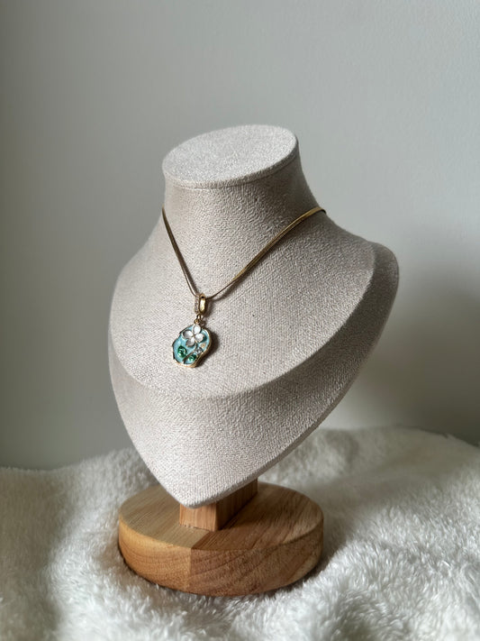 Spring Blossom Chain